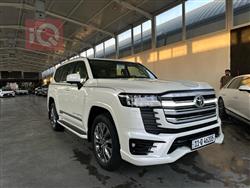 تۆیۆتا لاند کروزەر